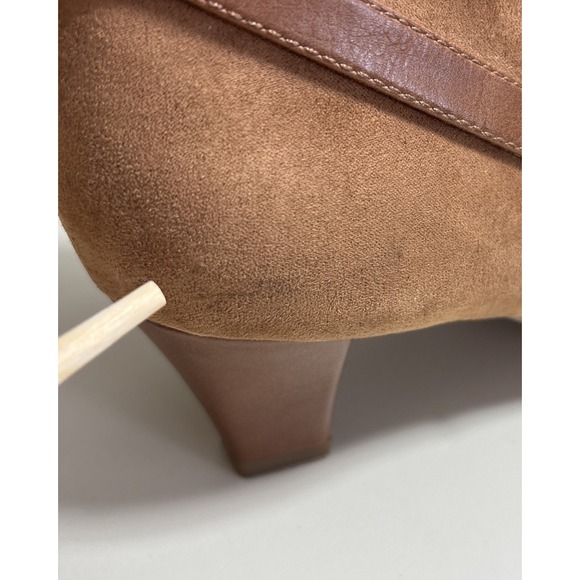 G.H. Bass & Co. Coleen Women's Brown Ankle Boots Booties Size 10M Buckle - Picture 15 of 16